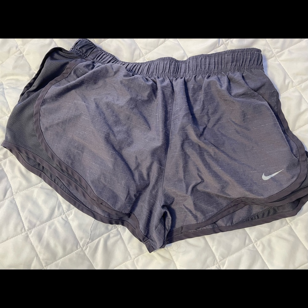 Women’s Nike dri-fit athletic shorts